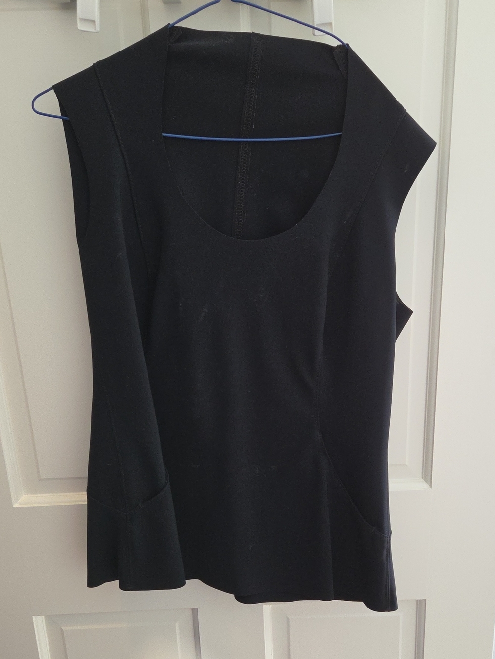 Classic Black Scoop Neck Women's Tank Top